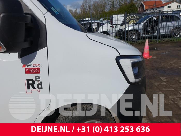 Renault Master Kotflügel rechts vorne O309665