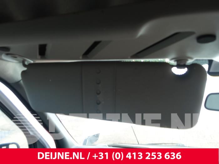Renault Master Zonneklep O309687