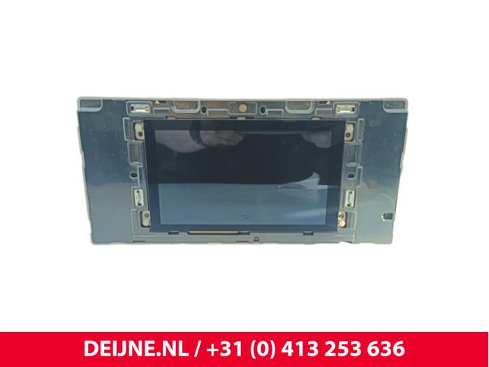 Gebruikte Display Interieur Mercedes Sprinter 3,5t (907.6/910.6) 314 CDI 2.1 D RWD Prijs € 399,30 Inclusief btw aangeboden door van Deijne Onderdelen Uden B.V.