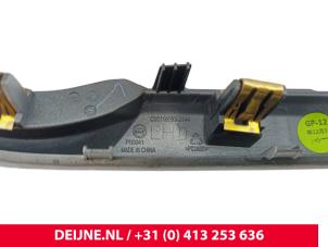 Maxus eDeliver 9 Zierleiste O309799 foto 3