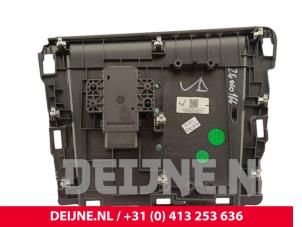 Lynk & Co 01 Draadloze oplader O309806 foto 3