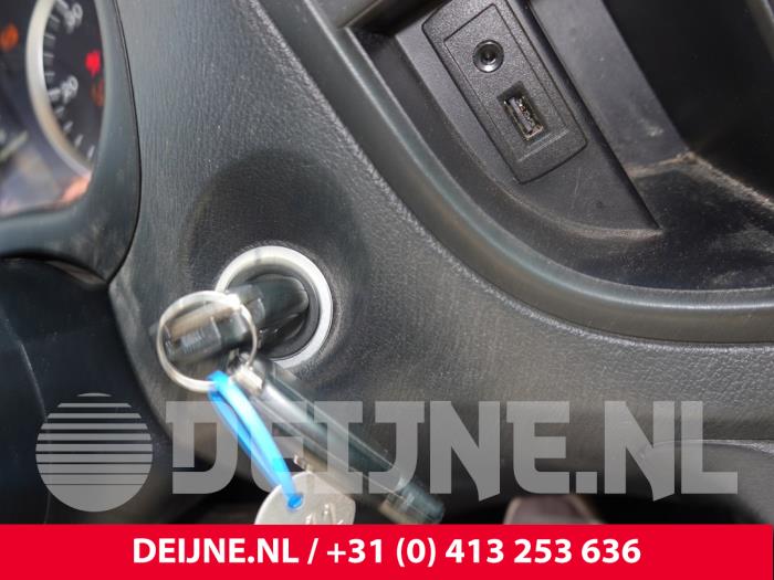 Mercedes Vito Kontaktslot+Sleutel O309873