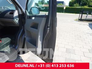 Volkswagen Transporter Portierbekleding 2Deurs rechts O310020 foto 2