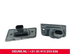 Volkswagen Transporter Door contact switch O310088 photo 2