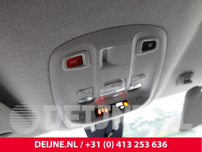 Peugeot Expert Innenbeleuchtung vorne O310239