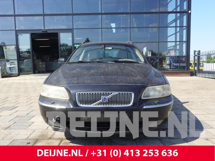 Volvo V70 Motorhaube O310179