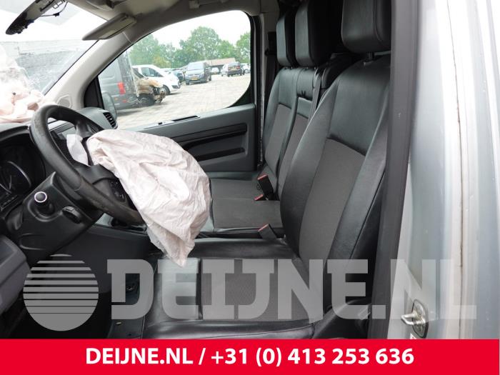 Peugeot Expert Sitz links O310274
