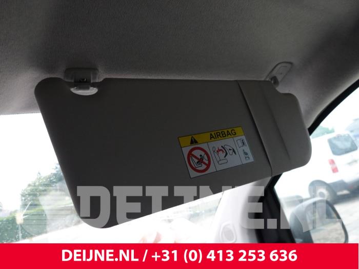 Peugeot Expert Sun visor O310282
