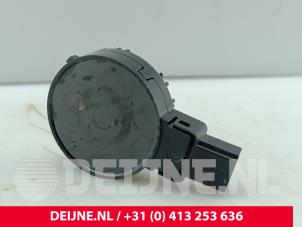 Volvo XC90 Regensensor O310303 foto 2