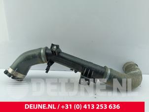 Volvo XC60 Intercooler Rohr O310305 foto 3