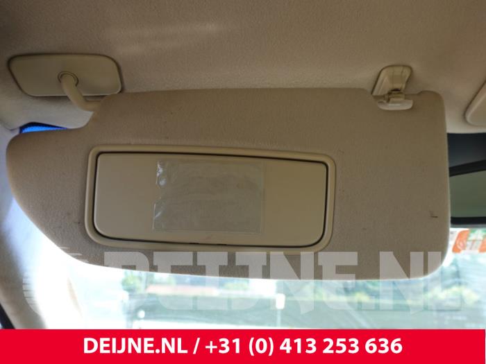 Volvo V70 Sonnenblende O310224