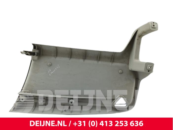 Maxus eDeliver 9 Opbergvak hemel O310552