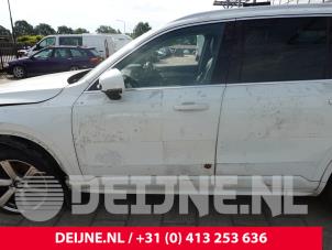 Volvo XC90 Portier 4Deurs links-voor O310497 foto 2
