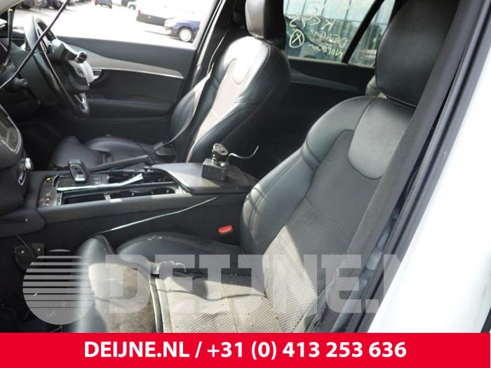 Volvo XC90 Sicherheitsgurt rechts vorne O310543