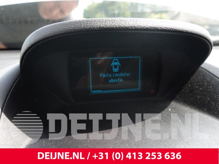 Ford Transit Courier Interior display O310586