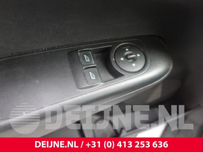 Ford Transit Courier Elektrisch Raam Schakelaar O310592