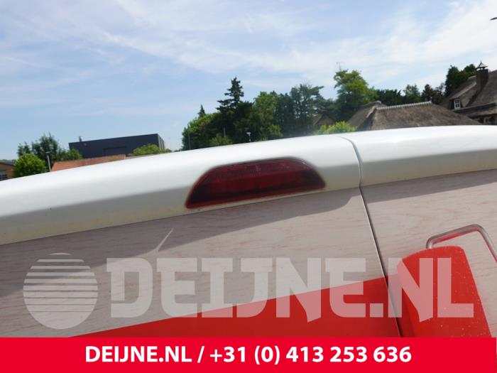 Ford Transit Courier Extra Remlicht midden O310594