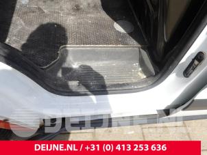Ford Transit Courier Schiebetür Einstieg rechts O310636 foto 2