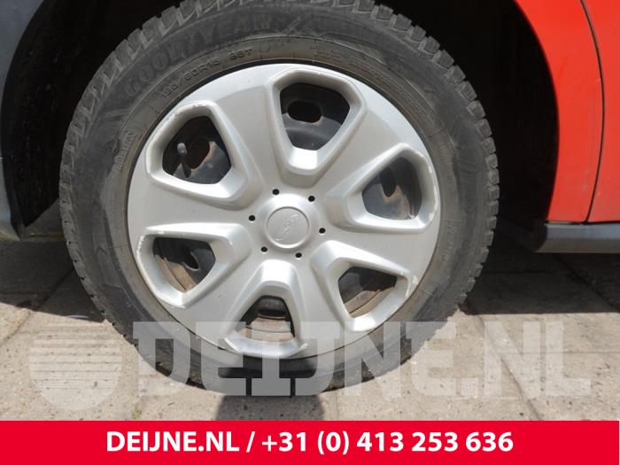 Ford Transit Courier Felge O310652