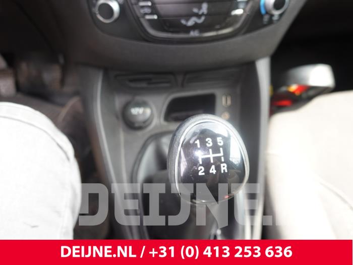Ford Transit Courier Gear stick O310654
