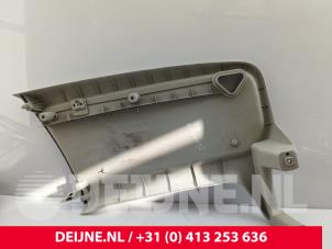 Maxus eDeliver 9 Staufach Himmel O310678 foto 2