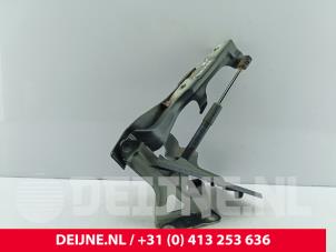 Lynk & Co 01 Motorhaube Scharnier O310687 foto 2