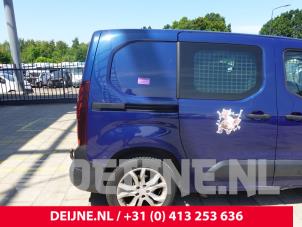 Peugeot Partner Bumperhoek rechts-achter O310798 foto 2