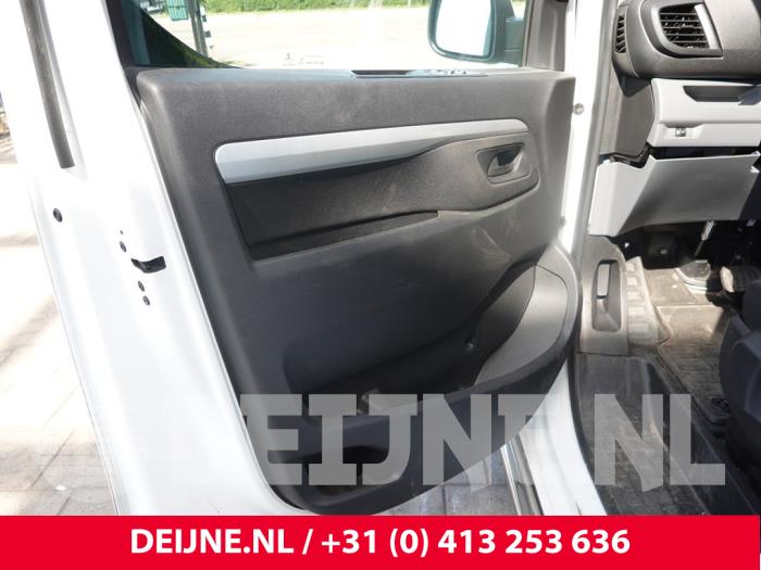Peugeot Expert Türverkleidung 2-türig links O310966