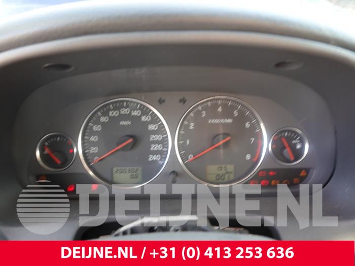 Volvo V40 Tacho - Kombiinstrument KM O311205