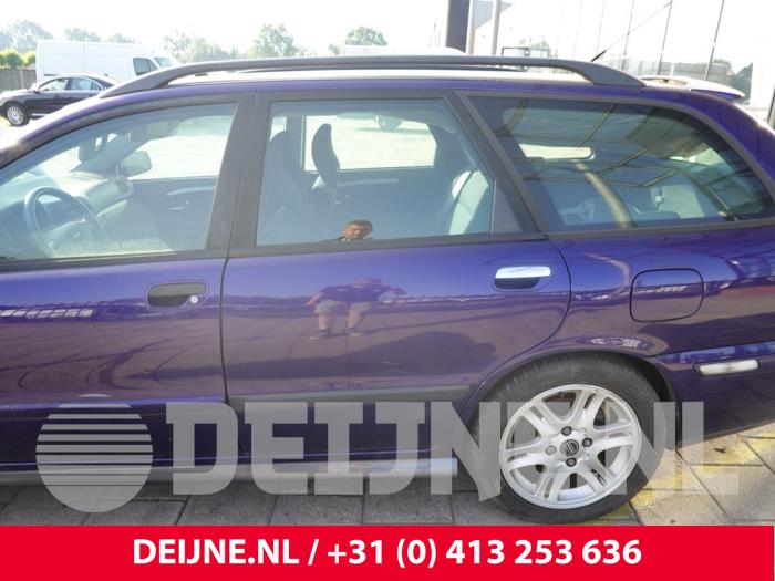 Volvo V40 Tür 4-türig links hinten O311219