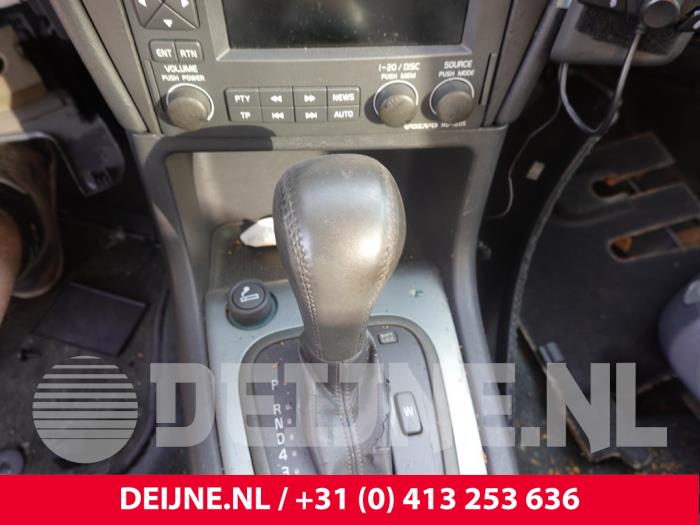 Volvo V40 Schaltung O311268