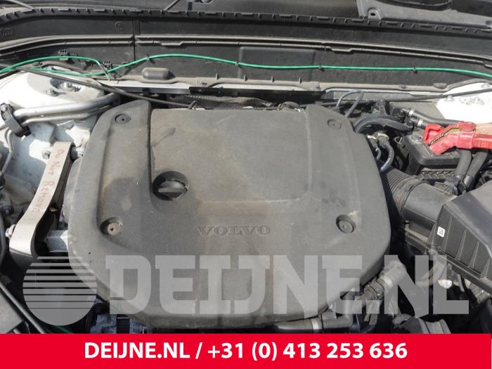 Volvo XC90 Engine cover O311298