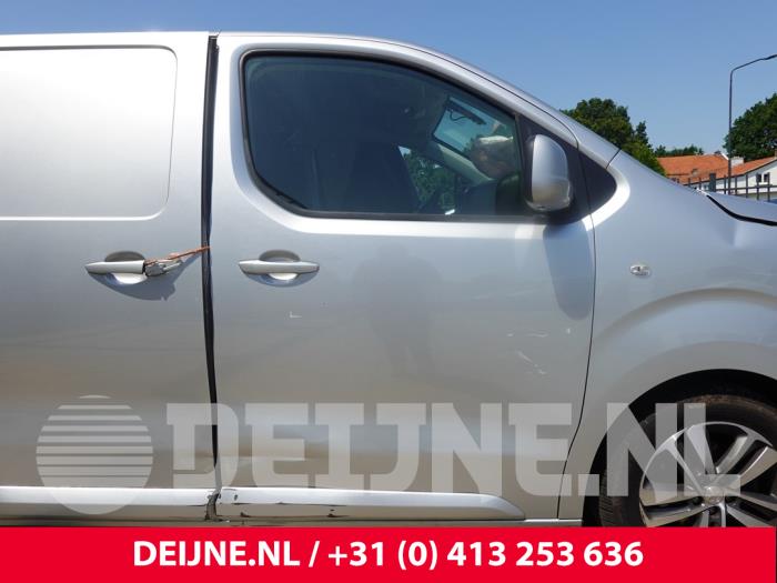 Peugeot Expert Tür 2-türig rechts O311382