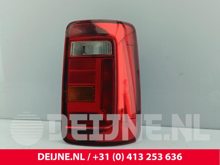 Volkswagen Caddy Rücklicht rechts O311453