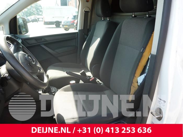 Volkswagen Caddy Türverkleidung 2-türig rechts O311513