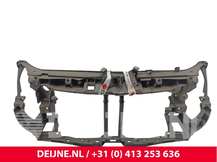 Gebruikte Frontpaneel Opel Movano 2.3 CDTi Biturbo 16V RWD Prijs € 248,05 Inclusief btw aangeboden door van Deijne Onderdelen Uden B.V.