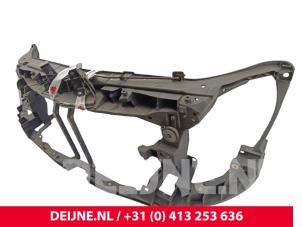 Opel Movano Frontpaneel O311576 foto 2