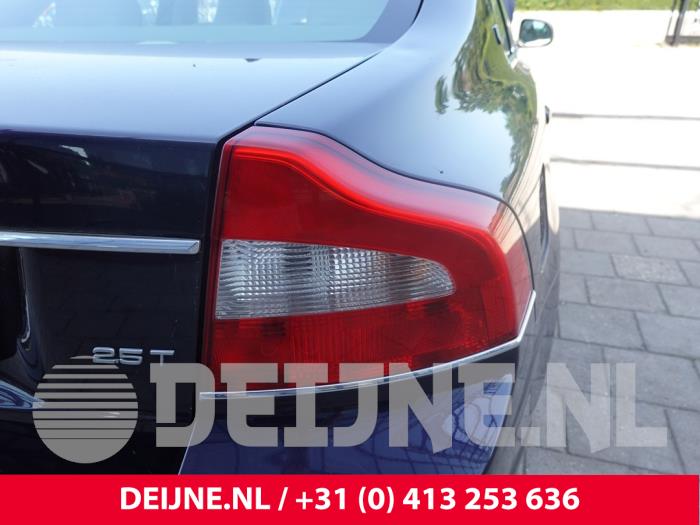 Volvo S80 Rücklicht rechts O311593