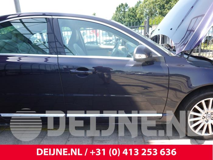 Volvo S80 Tür 4-türig rechts vorne O311653
