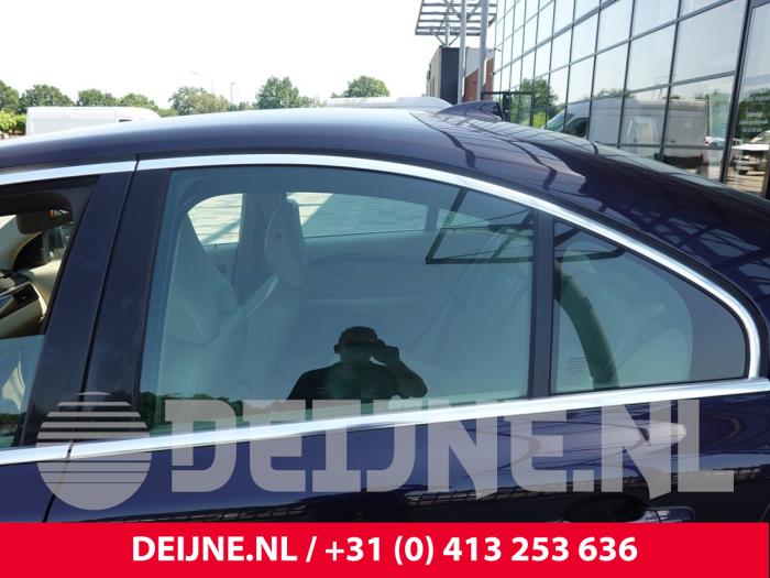 Volvo S80 Türscheibe 4-türig links hinten O311655