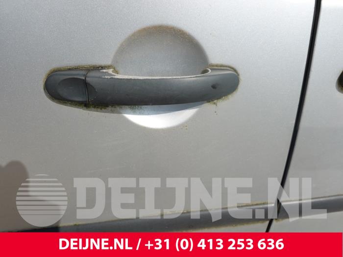 Volkswagen Caddy Schiebetürgriff rechts O311865