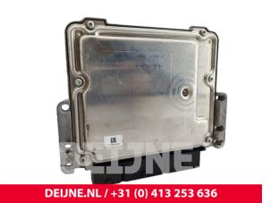 Opel Vivaro Engine management computer O312123 photo 2
