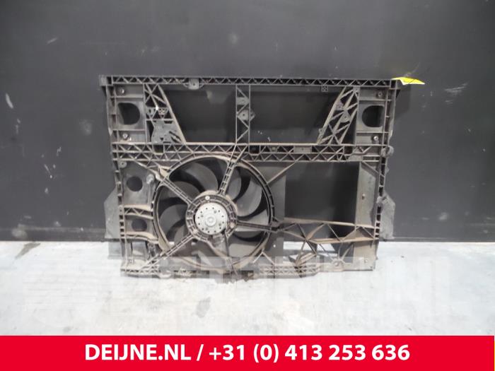 Nissan Interstar Kühlgebläse O312133