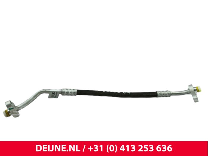 Lynk & Co 01 Airco Leiding O312255