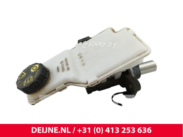 Lynk & Co 01 Master cylinder O312258