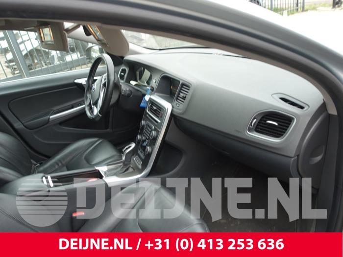 Volvo V60 Handschuhfach O312298