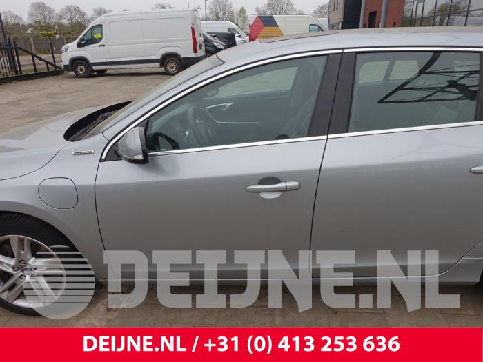 Volvo V60 Portier 4Deurs links-voor O312345