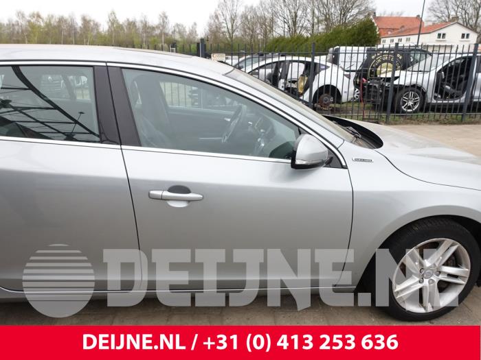 Volvo V60 Portier 4Deurs rechts-voor O312347