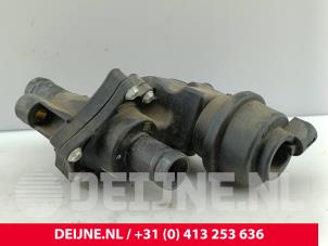 Opel Movano Thermostaathuis O312404 foto 3