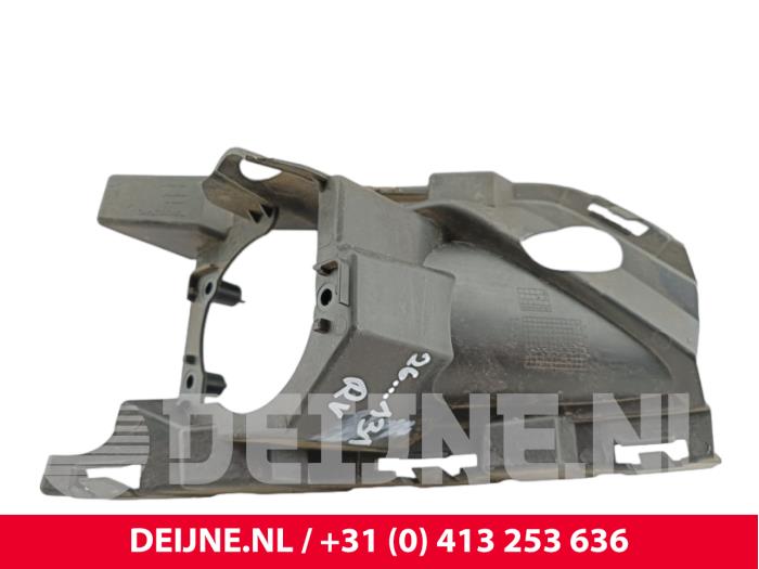 Volvo XC40 Abdeckplatte Nebelscheinwerfer rechts O312436